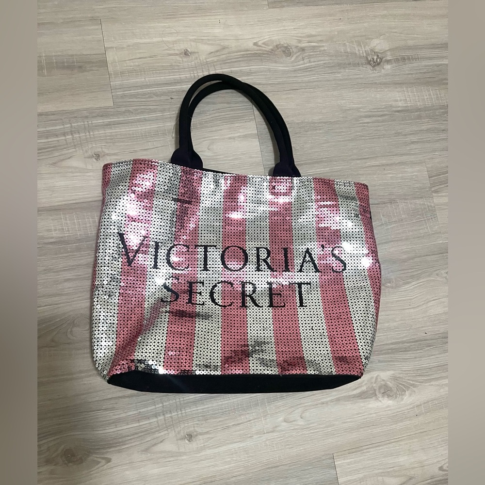 NWT Victoria’s Secret Pink/Silver Tote Bag